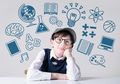 5 Ciri Anak Cerdas yang Tak Terduga, Apa Kamu Punya Ciri-Ciri Ini?