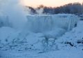 Suhu di Amerika Capai Minus 52 Derajat Celcius, Air Terjun Niagara Membeku!
