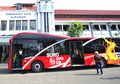 Di Kota Ini Naik Transportasi Bus Bayarnya Pakai Botol Plastik