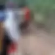 Viral Video Wanita Hamil Ditandu oleh Warga Sejauh 7 Km ke Puskesmas karena Jalan Rusak, Bayi dalam Kandungan Alami Hal Tragis Ini