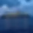 VIDEO Detik-Detik Penumpang KM Lambelu Lompat ke Laut karena Kapal Dilarang Berlabuh, Terdengar Tangisan dan Jeritan