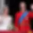 Bocor Foto Kate Middleton sebelum jadi Bangsawan: Pakai Celana Kolor Berwarna Kuning yang Terlihat Seksi