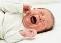 Si Kecil Lebih Rewel, Stres atau Kurang Darah? Kenali Tandanya Moms
