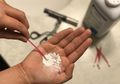 Ternyata Bedak Bayi Punya Fungsi Lain yang Jarang Diketahui Orang!