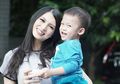 Lihat Anak Donita Nyanyi 'Sayang'-nya Via Vallen, Jogetnya Lucu!