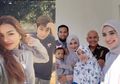 4 Seleb Ini Miliki Ibu Tiri Seumuran, Bahkan Ada yang Lebih Muda!