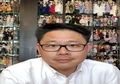 Unik, Pria Ini Hidup Bersama 10 ribu Boneka Barbie di Rumahnya