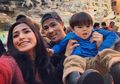 Sudah Seperti Ayahnya, Ini Potret Kedekatan Anak Jessica Iskandar dengan Erick