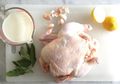 Ternyata Ini Bahaya Makan Ayam dan Minum Susu Secara Bersamaan