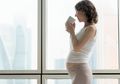 Ibu Hamil Minum Kopi Bisa Sebabkan Keguguran, Apa Benar Moms?