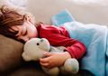 Ini yang Harus Moms Lakukan Saat Si Kecil Alami Mimpi Buruk