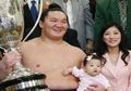 Hidup Mewah dan Mempunyai Istri yang Cantik, Ternyata Beginilah Fakta Kehidupan Pesumo