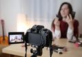 Tips dari Bobbi Brown, Make Up yang Benar Agar Cantik Saat Difoto