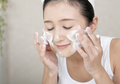 5 Rekomendasi Produk Scrub yang Bagus dalam Mencerahkan Kulit, Mau Coba?