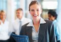 4 Fashion Item dengan Harga Terjangkau yang Wajib Dimiliki Oleh Job Seeker