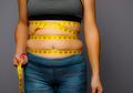 Gak Perlu Capek-Capek Olahraga atau Diet! Miliki Perut Rata Hanya dengan 3 Cara Ini