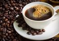 Benarkah Tujuh Cangkir Kopi Sehari Turunkan Risiko Kematian Dini?