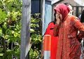 Rasakan Kepedihan Mendalam, Tangis Tri Rismaharini Pecah Saksikan Tragedi Bom Surabaya