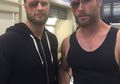 Foto-Foto Para Pemeran Avengers Dengan Stunt Man-nya. Mirip Nggak?