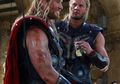5 Aktor Avengers dengan Stuntman-nya, Ternyata Wajahnya Mirip Ya!
