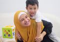 Masih Batita, Anak Shireen Sungkar Sudah Punya Kepedulian Sosial Tinggi