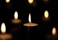 Jangan Menangis Bila Tak Ingin Memadamkan Lilin yang Dipegang Orang yang Kita Kasihi