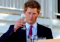 Dulu Terkenal 'Nakal', Inilah 8 Perbuatan Pangeran Harry yang Sempat Bikin Malu Kerajaan Inggris