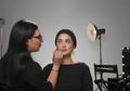 MAC Cosmetics Buat Tutorial Make-Up untuk Sahur, Warganet: Ini Lucu!