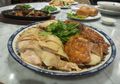 Nikmati Gurihnya Hainanese Chicken Rice Wee Nam Kee di Kota Kasablanka
