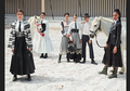 Fashion Show Koleksi Busana Christian Dior Cruise 2019 Terinspirasi oleh Pengendara Rodeo Wanita di Meksiko