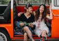 Wah, Dimas Anggara Rayakan Idul Fitri Bareng Nadine Chandrawinata Nih!