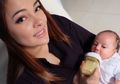 Tips Memilih Botol Susu yang Tepat untuk Buah Hati ala Dokter Reisa Broto Asmoro