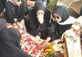 Olla Ramlan Ungkap Fakta Lain Dari Penyakit Kanker Hati Sang Ayah