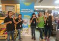Keseruan Sampling Frisian Flag Kacang Hijau di Toko Buku Gramedia Kelapa Gading dan Matraman