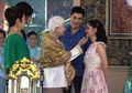 Mau Tau Gaya Hidup Keluarga 'Old Money' yang Lagi Viral? Tonton Crazy Rich Asians!