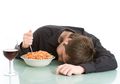 Jangan Lakukan 5 Hal Ini Setelah Makan, Nomor 4 Bahayanya Fatal!