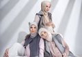 Demi Maternity Shoot Bareng Zaskia Mecca dan Shireen, Zee Zee Shahab Rela Pakai Bantal