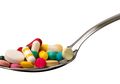 Jangan Sembarangan! Wajib Hindari Makanan Ini Saat Sedang Minum Obat