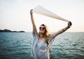 Simak Baik-baik! Ini 5 Alasan Mengapa Perempuan Milennial Bangga Menjadi 'Single'