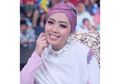 Wajah Polos Soimah Disoroti Warganet Saat Kunjungi Makam Orang Tuanya
