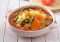 Sayuran Kuah Tomat, Kuah Segarnya Membuat Makan Siang Jadi Istimewa
