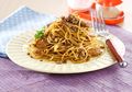 Selamatkan Perut Lapar di Malam Hari dengan Spageti Goreng Rendang