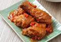 Hmm, Aroma Terasi yang Menggoda dalam Ayam Bumbu Pedas