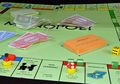 Keluarga Kerajaan Inggris Tidak Boleh Bermain Monopoli, Kenapa, ya?