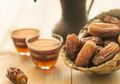 Alasan Mengapa Dianjurkan Berbuka dengan Makanan & Minuman Hangat