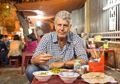 5 Tip Penting dari Anthony Bourdain Sebelum Makan di Restoran