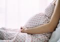 Moms Mengalami Kembar Air, Apa Maksudnya? Segera Hubungi Dokter