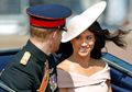 Tiru Kim Kardashian, Meghan Markle Pilih Harry Sebagai Stylistnya?