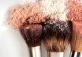 3 Hal Ini Bisa Membantu Membersihkan Brush Makeup Kita Lebih Mudah!