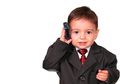 Jangan Beri Gadget pada Si Kecil! Hambat Perkembangan Komunikasi Anak